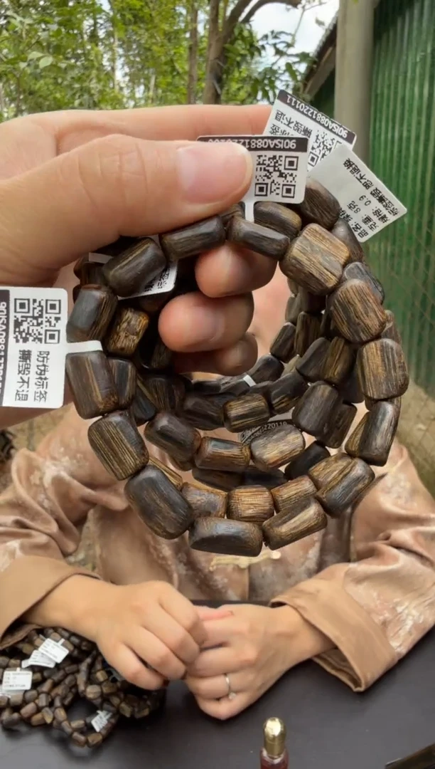 沉香手串8克绿棋楠货头老料手串多样性发货一条