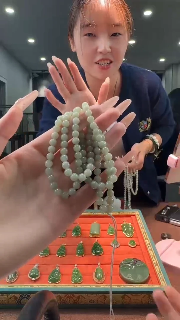 颈饰未镶嵌和田玉工厂清货，不退不换，微包容，多样性拍一发一