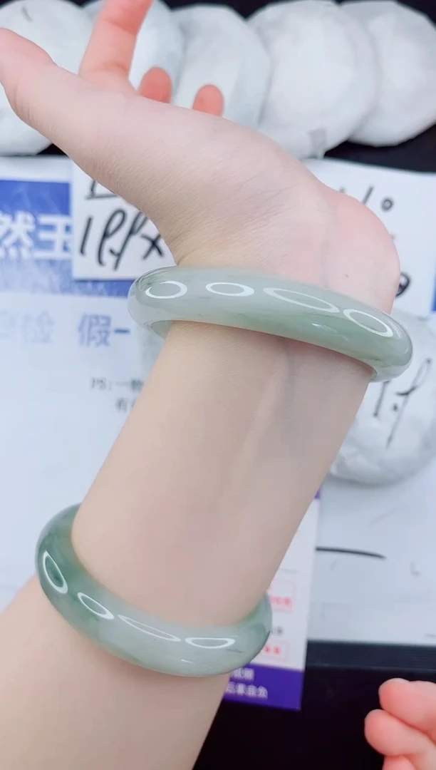 未镶嵌手镯石英质玉22-60