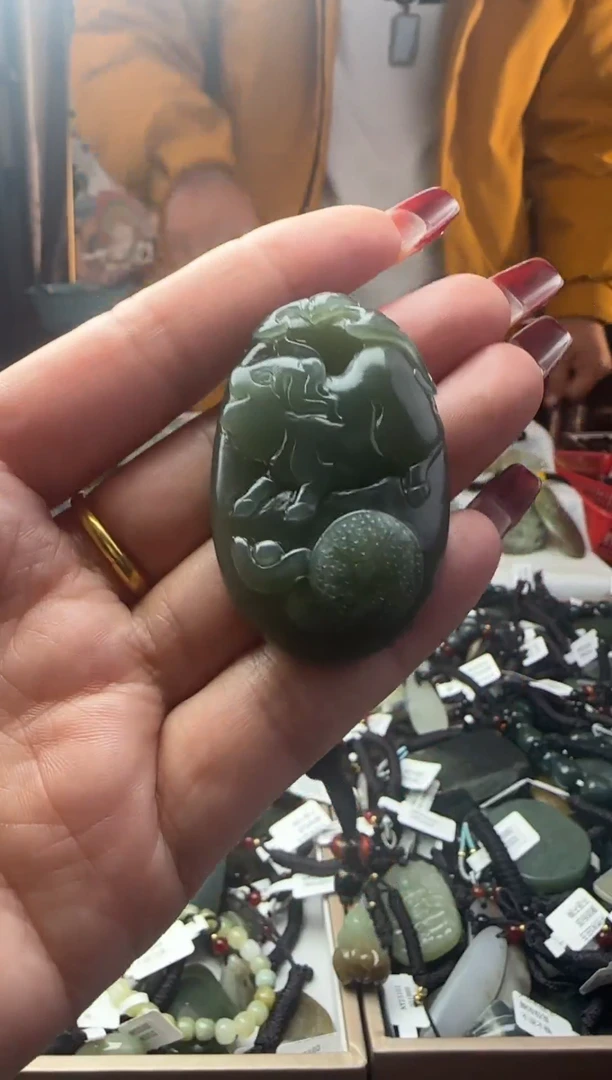 颈饰未镶嵌和田玉7673777