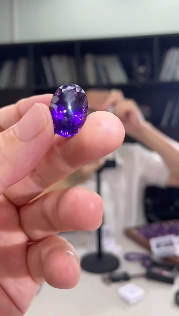 裸石未镶嵌紫晶21克拉紫水晶