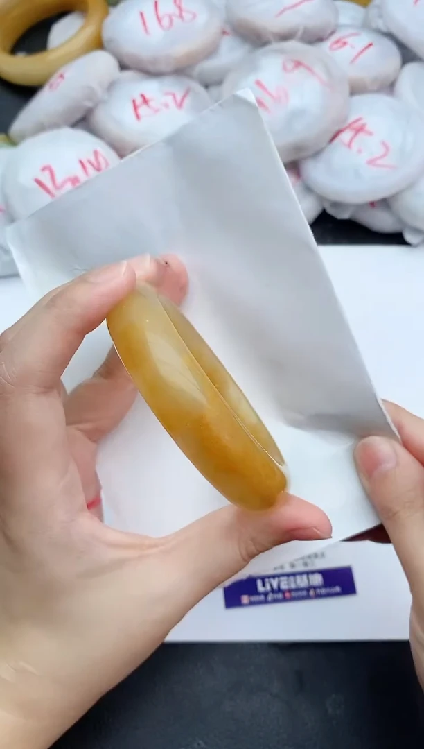未镶嵌手镯石英质玉336+58/59