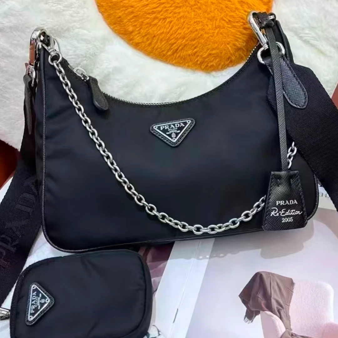 95新 Prada/普拉达 安洁利严选斜挎包/0015841