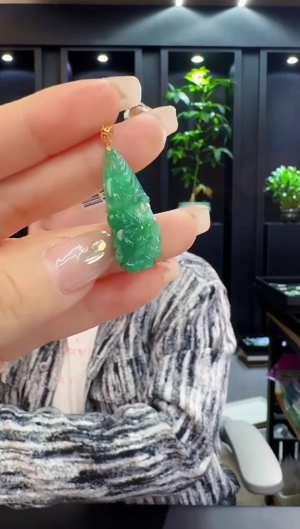 吊坠(不含链)18K金镶嵌翡翠 缅料A货/支持复检/一件