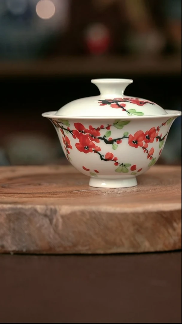 手绘微瑕高温现代瓷  气窑  桃花鳜鱼肥小元宝100C