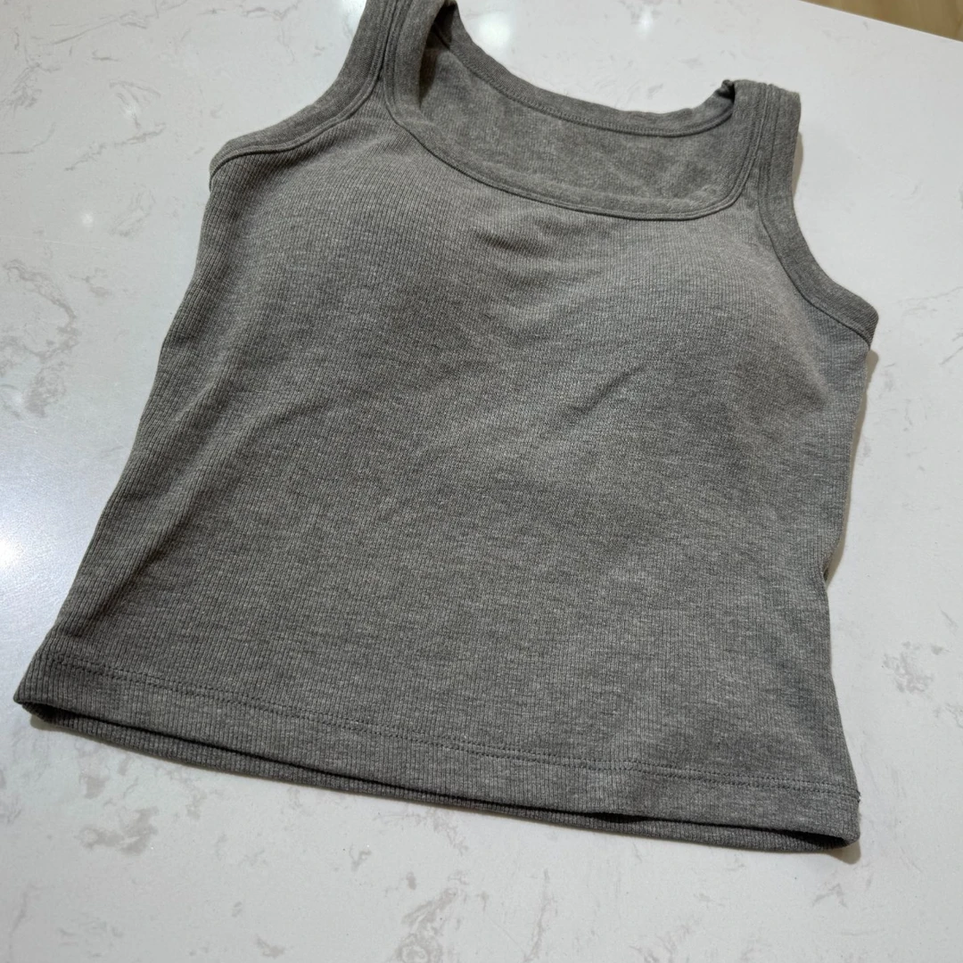 2025年背心文胸一体式春夏百搭胸垫吊带内搭打底上衣女美背