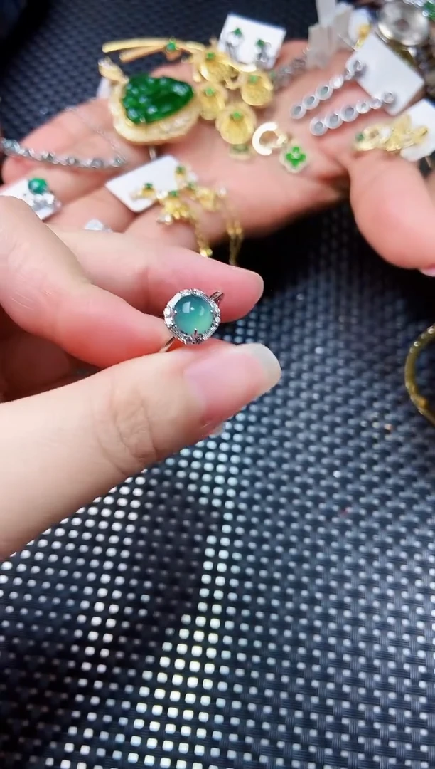 【闪购商品】翡翠戒指未镶嵌111111111