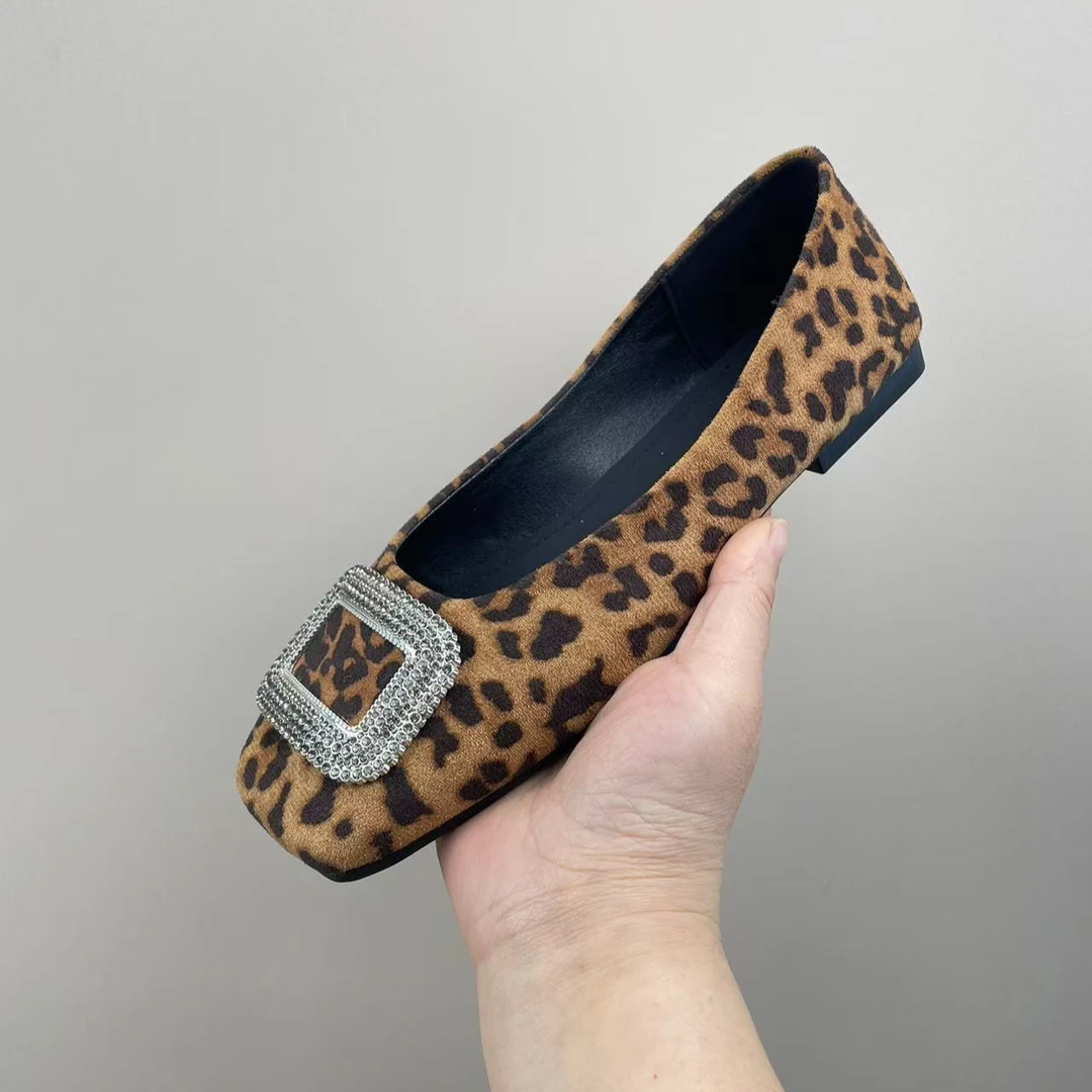 法式浅口方扣低跟方头套筒单鞋休闲鞋豹纹平底鞋女鞋单鞋2025-5