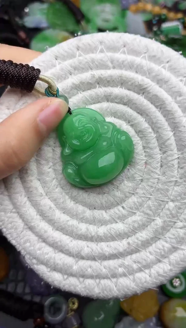 颈饰未镶嵌翡翠缅甸翡翠吊坠