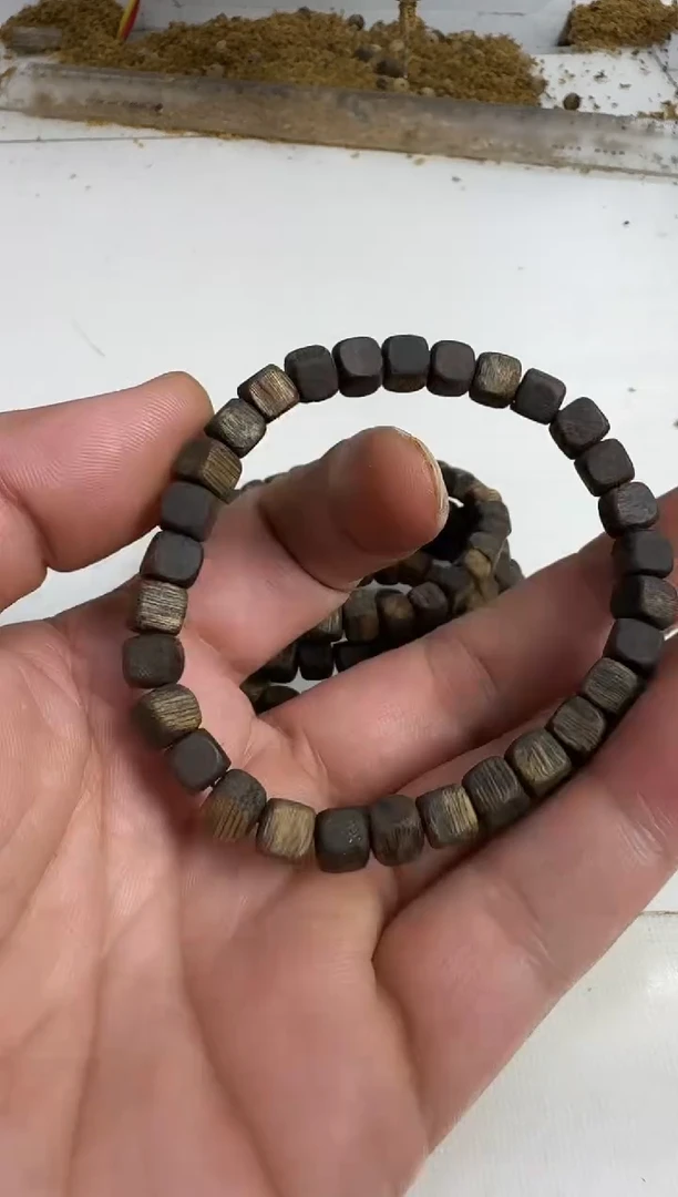 手串沉香乌身0.6规格单圈5克方珠·ee