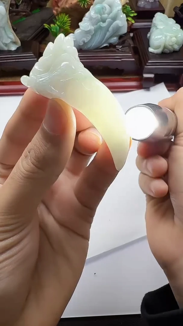 吊坠(不含链)未镶嵌翡翠1