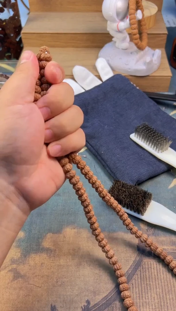 金刚菩提吊坠801勿里达五瓣纯血老树王尺寸8-12