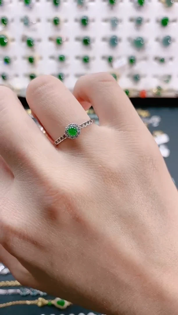 【闪购商品】翡翠戒指银S925镶嵌天然翡翠