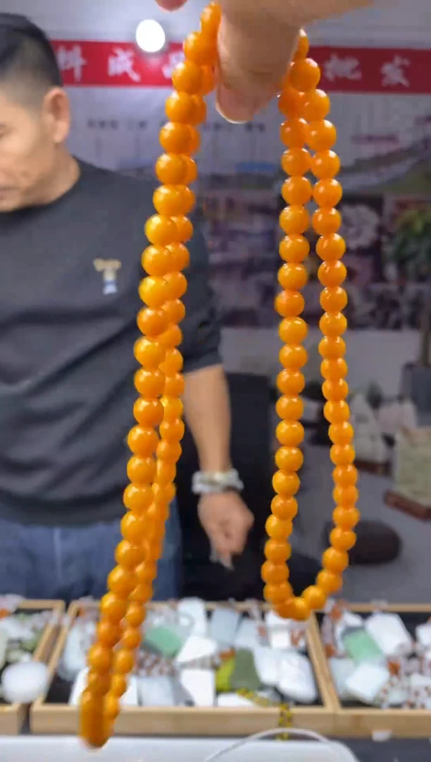 颈饰未镶嵌石英质玉天然玉石未镶嵌颈饰