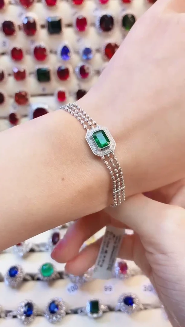 18K金镶嵌手链祖母绿1