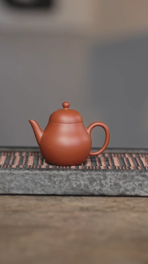 紫砂壶微瑕小煤窑朱泥旷揽斋90毫升（刻字款）