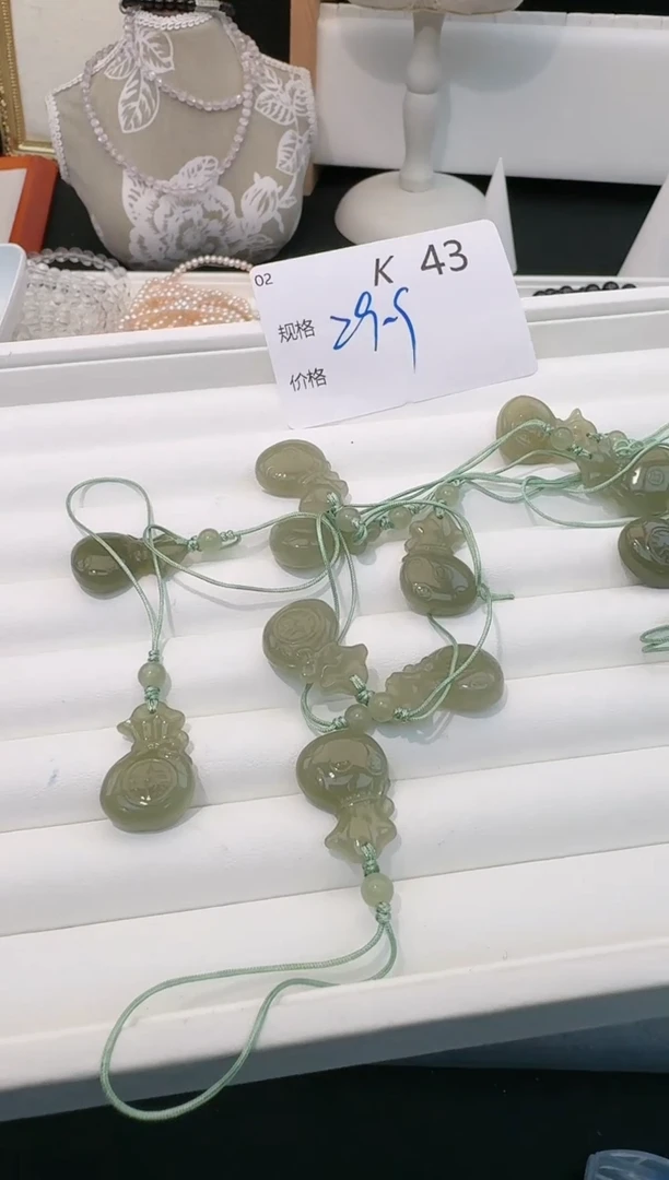 【闪购商品】和田玉珠宝奇石未镶嵌多样性发一K43