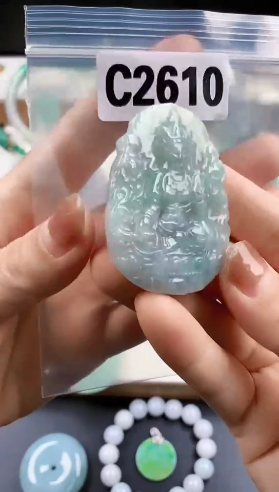 颈饰未镶嵌翡翠天然翡翠吊坠挂件