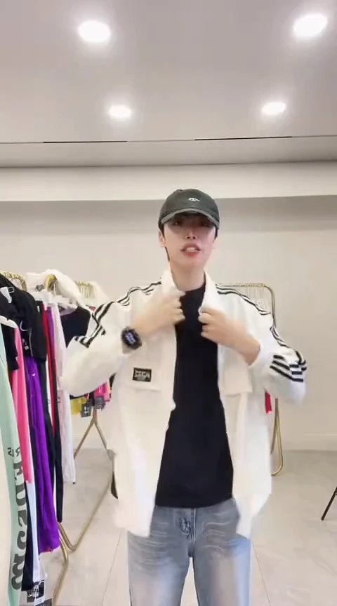 闪电购精品女装127S