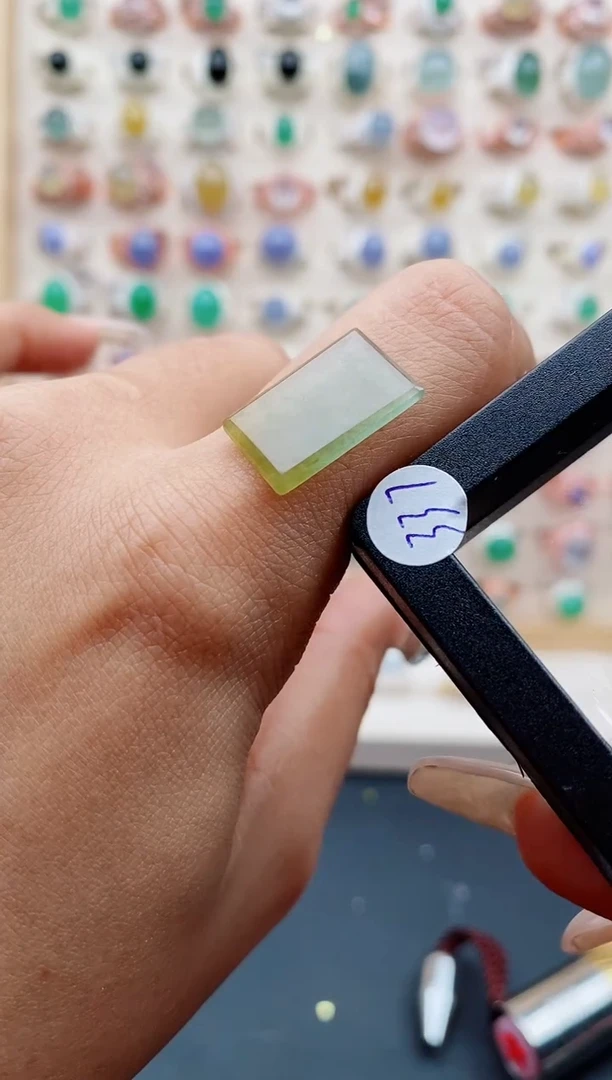 【闪购商品】翡翠裸石缅甸天然A货翡翠222  1+337