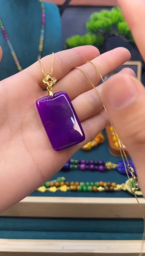 【闪购商品】苏纪石（舒俱来）手链14K金镶嵌D31