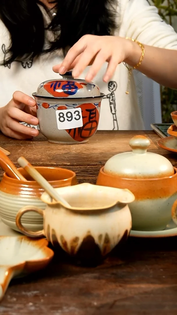 盘高颜值粗陶餐具限时抢购