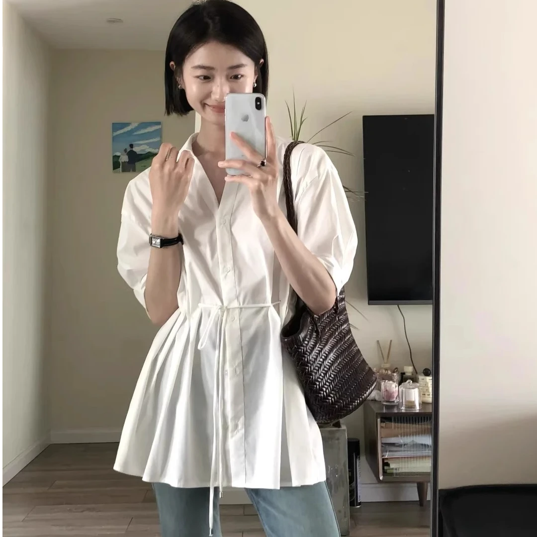 白色独特别致法式上衣夏季2025新款高级超好看设计感短款衬衫女潮