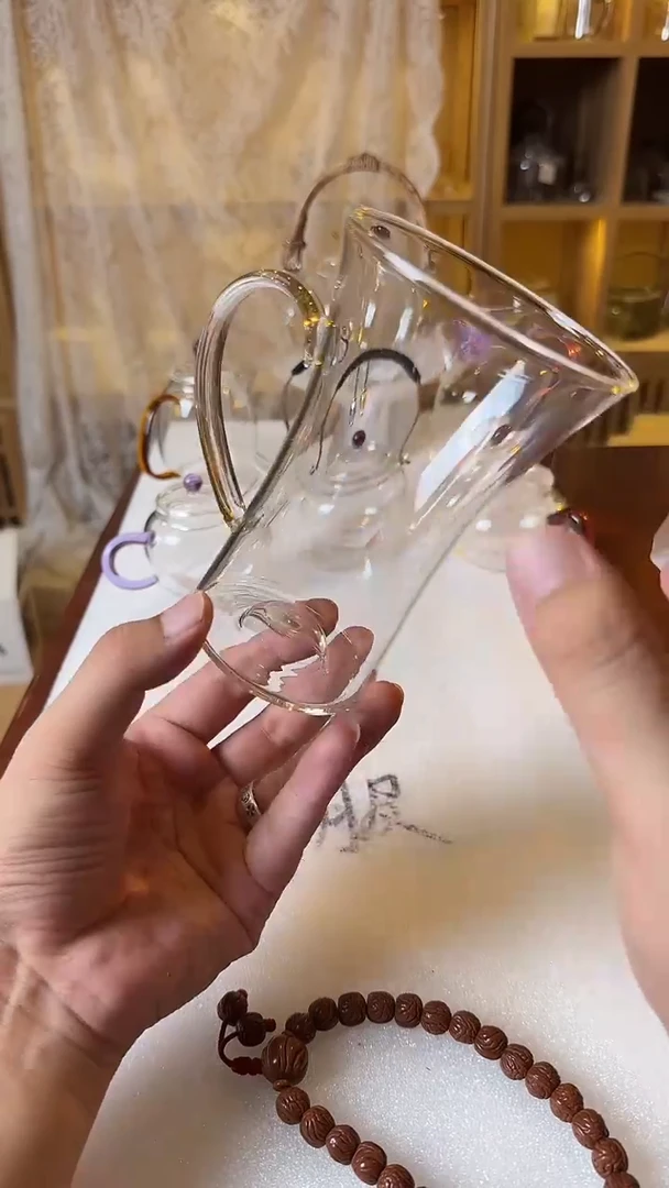 大绿茶杯透明。。。。。。