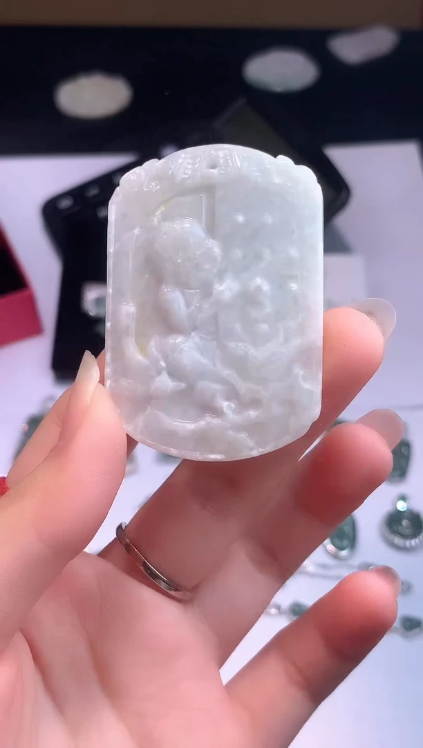 颈饰未镶嵌翡翠0芹0翡翠珠宝764