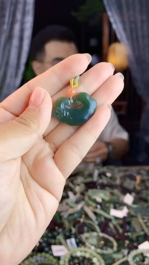 和田玉未镶嵌挂件多样性发货拍一发一