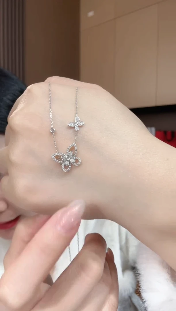【闪购商品】钻石套链铂Pt950镶嵌铂金pt950 幻影双蝴蝶套链
