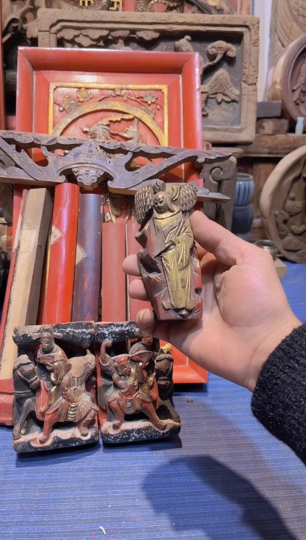 【闪购商品】香樟木老木雕老花板有瑕疵完美者慎拍