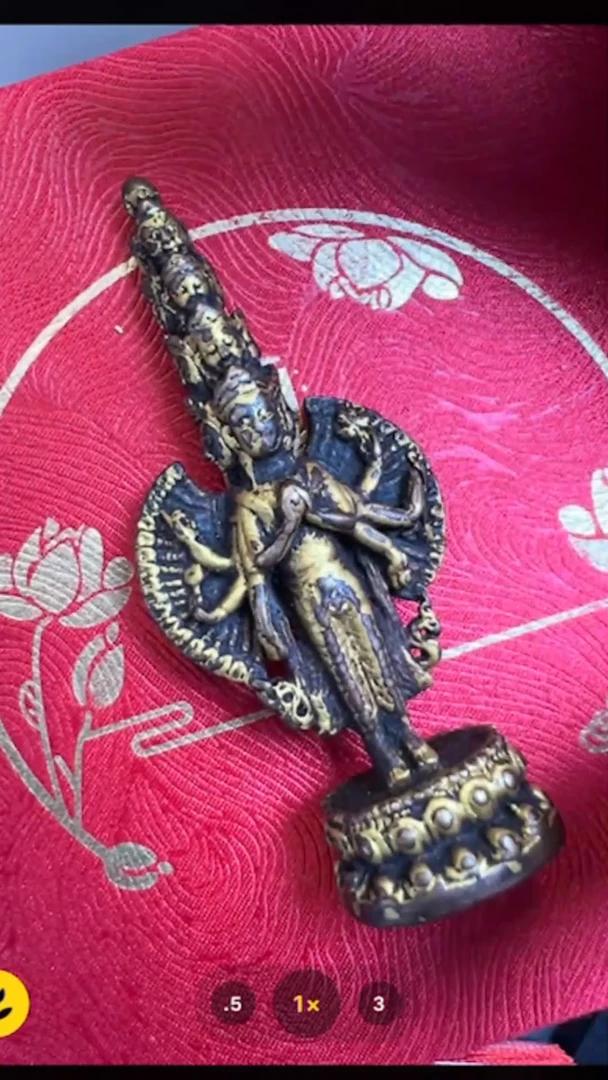 【闪购商品】装裱画千手-与实物略有差异介意者勿拍