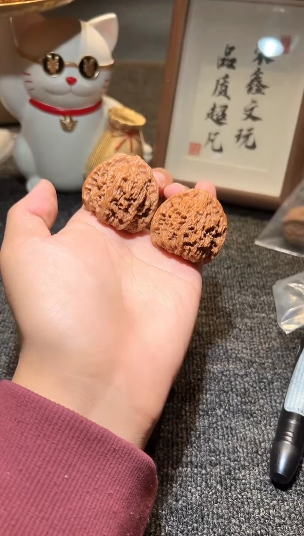 吊坠文玩核桃三角将8