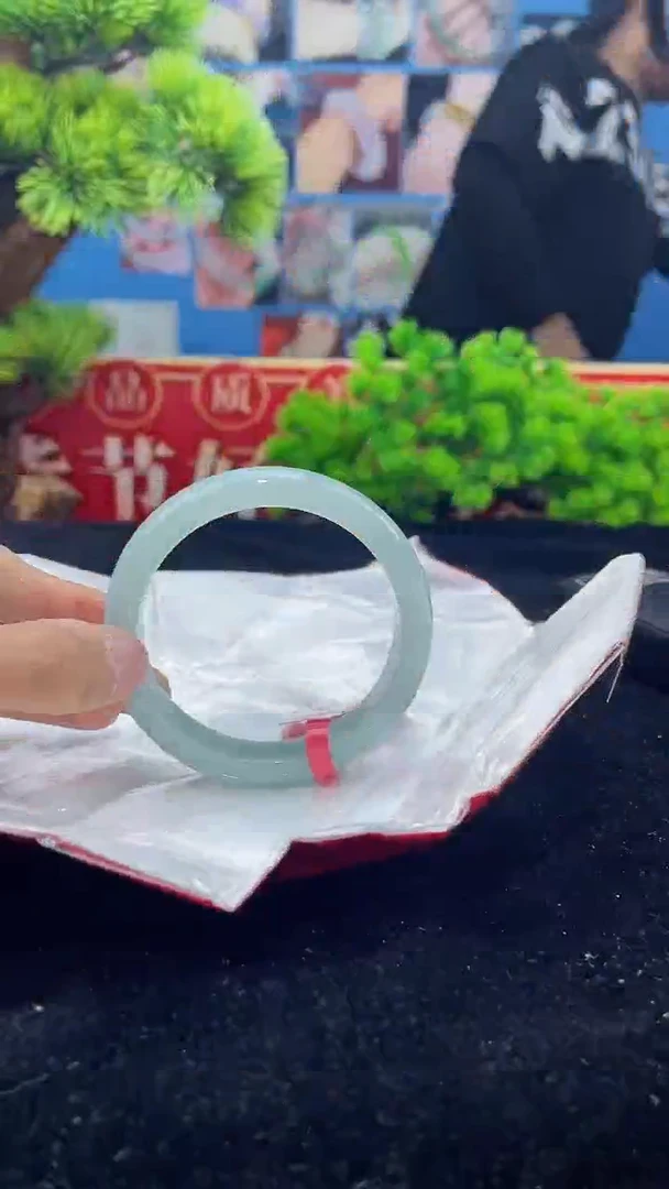 【闪购商品】翡翠手镯未镶嵌手镯14