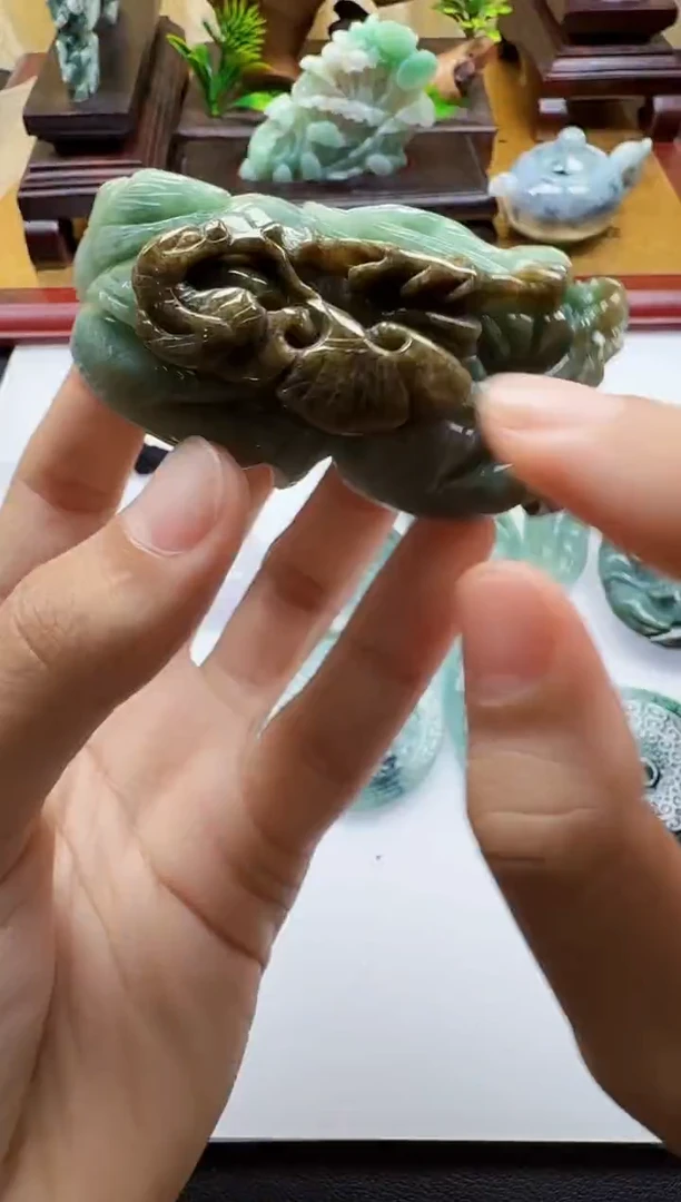 吊坠(不含链)未镶嵌翡翠1