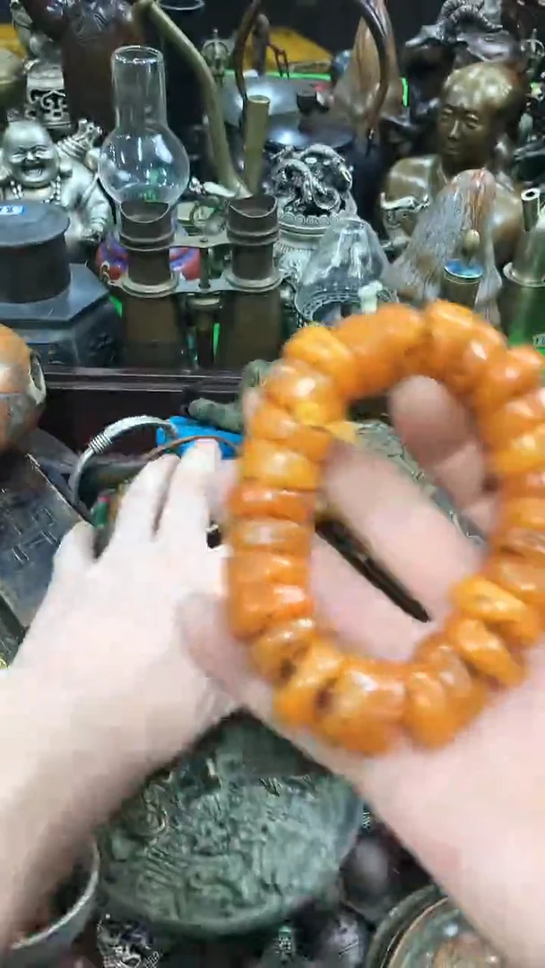 鸿兴工艺摆件把件黄串
