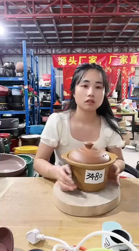 3480瑕疵1.5咖锅带盖打磨