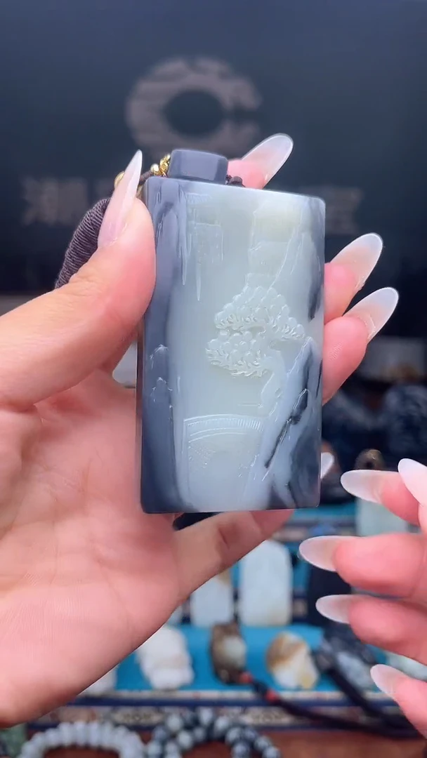 未镶嵌和田玉挂件1