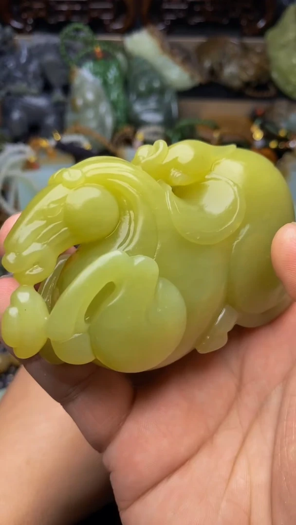 未镶嵌和田玉把件1