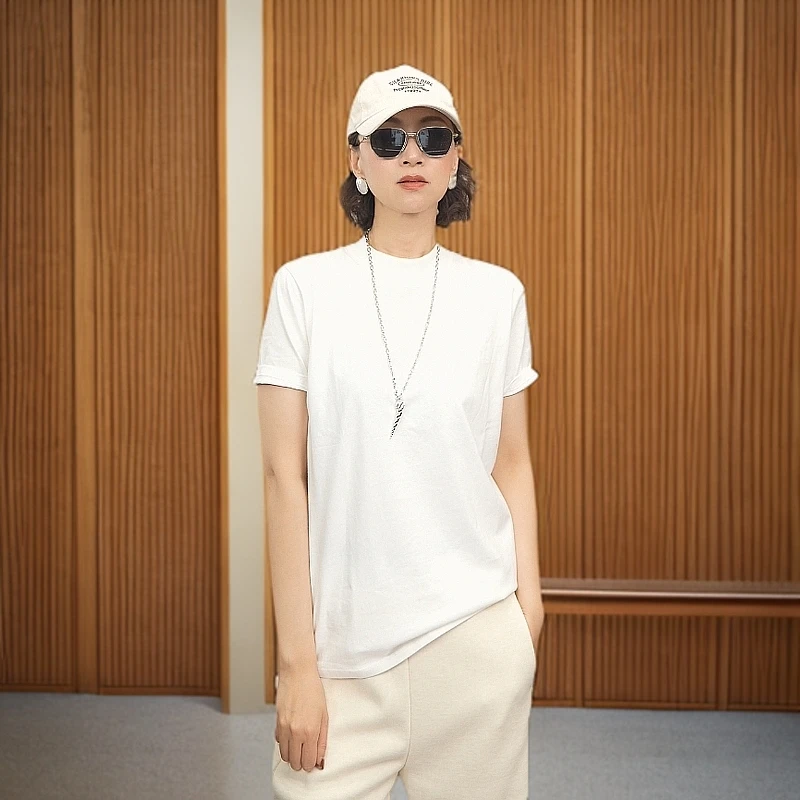 D.BOSS“小云朵”小圆领短袖T恤简约百搭圆领修身显瘦上衣四季款