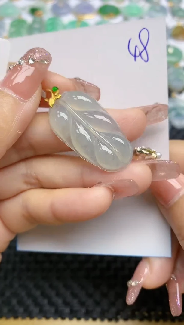 【闪购商品】翡翠颈饰18K金镶嵌天然A货翡翠 48