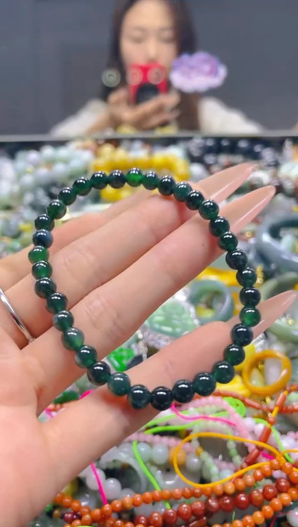 颈饰未镶嵌翡翠5MM