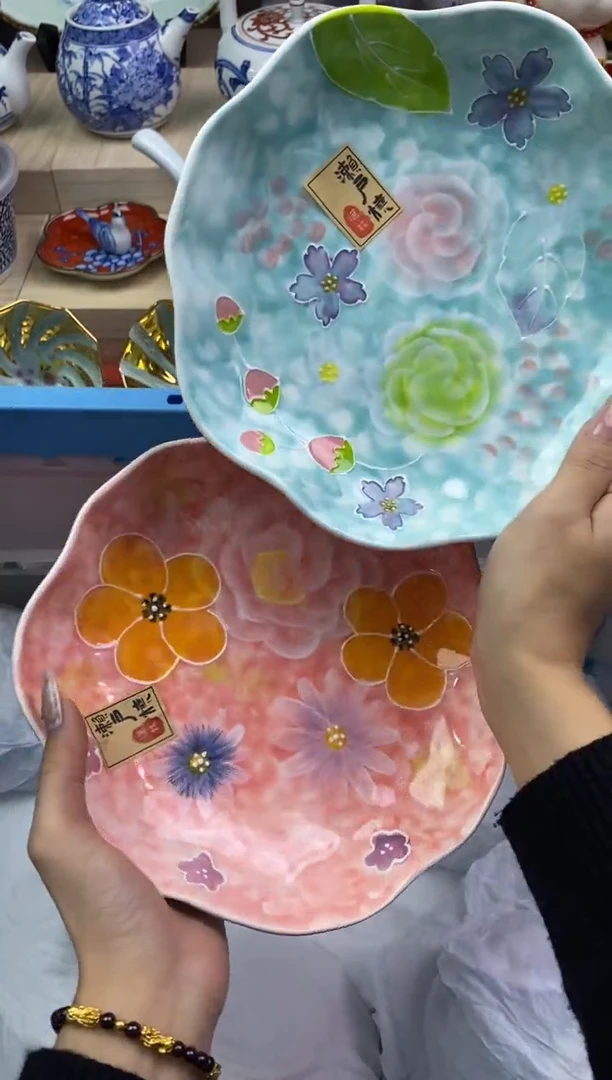 【闪购商品】瓷片隆莲瓷器欢迎大家