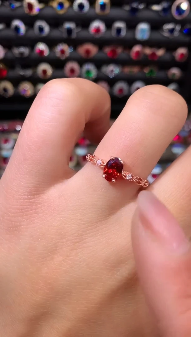 【闪购商品】石榴石戒指银S925镶嵌57玫瑰金