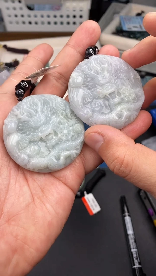 【闪购商品】翡翠颈饰未镶嵌  多样性发其一