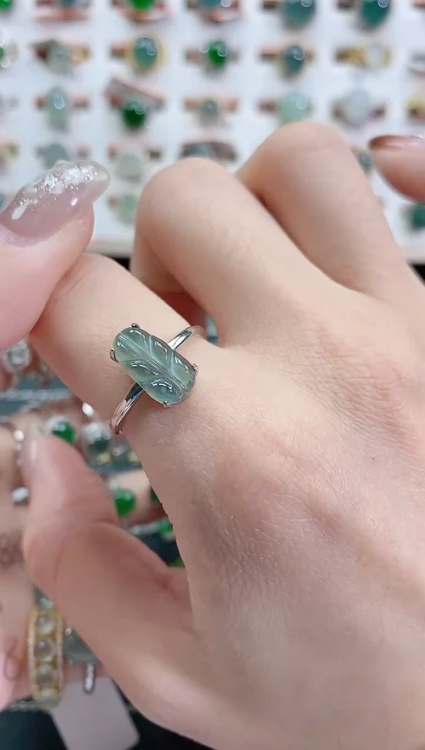 银S925镶嵌戒指翡翠 天然翡翠