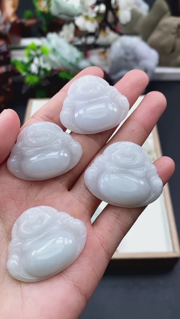 颈饰未镶嵌翡翠天然缅甸A货翡翠随机发一件