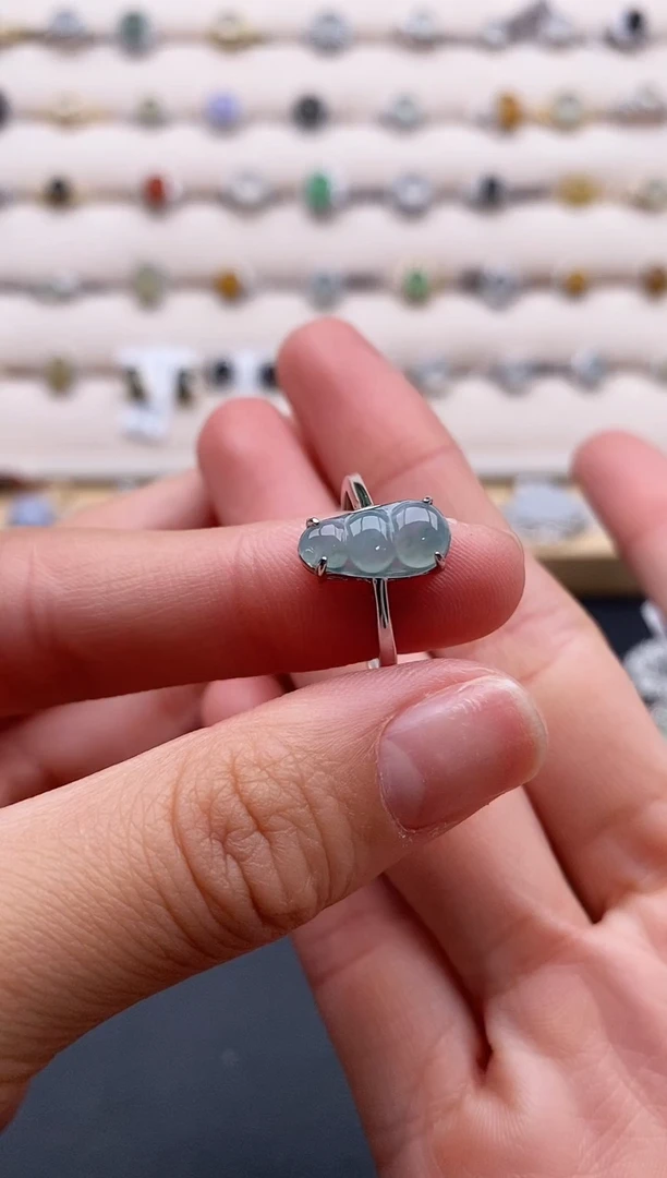 银S925镶嵌戒指翡翠3333333+4