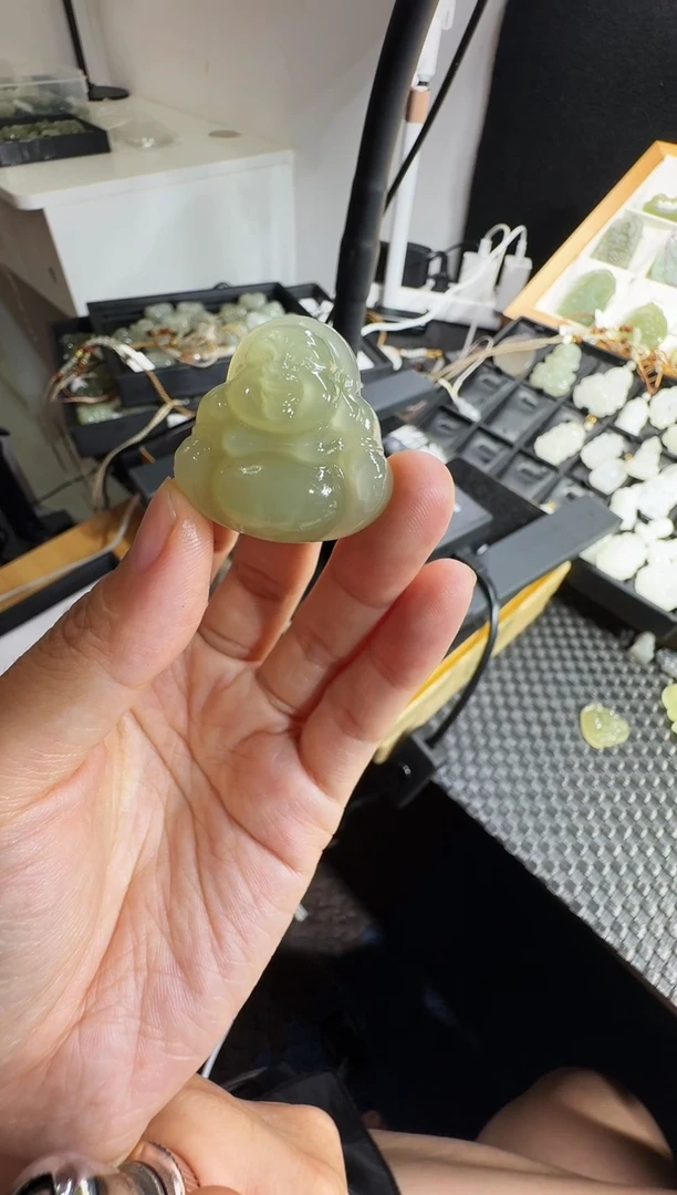 颈饰未镶嵌和田玉晚***鬼30高冰佛公